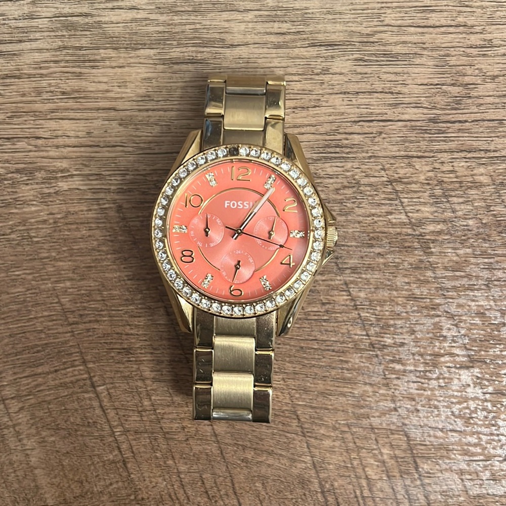 Women’s Fossil gold watch